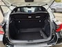 Toyota Yaris 1.5 Hybrid Executive Bi-Tone Pano All-in prijs!