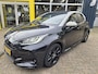 Toyota Yaris 1.5 Hybrid Executive Bi-Tone Pano All-in prijs!