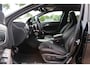 Mercedes-Benz GLA 180 Business Solution AMG Night Upgrade / Camera / Apple CarPlay / 19'' / Half leder / Navigatie / Getint glas / Stoelverwarming / Cruise Control