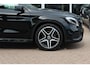 Mercedes-Benz GLA 180 Business Solution AMG Night Upgrade / Camera / Apple CarPlay / 19'' / Half leder / Navigatie / Getint glas / Stoelverwarming / Cruise Control