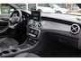 Mercedes-Benz GLA 180 Business Solution AMG Night Upgrade / Camera / Apple CarPlay / 19'' / Half leder / Navigatie / Getint glas / Stoelverwarming / Cruise Control