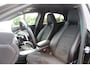 Mercedes-Benz GLA 180 Business Solution AMG Night Upgrade / Camera / Apple CarPlay / 19'' / Half leder / Navigatie / Getint glas / Stoelverwarming / Cruise Control