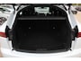 Jaguar E-Pace 2.0 P250 AWD SE / Panoramadak / Camera / Head-up / Leder / 19'' / Meridian / Memory seats / Navigatie / Dodehoek / Stoelverwarming / ACC