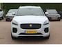 Jaguar E-Pace 2.0 P250 AWD SE / Panoramadak / Camera / Head-up / Leder / 19'' / Meridian / Memory seats / Navigatie / Dodehoek / Stoelverwarming / ACC
