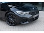 BMW 3-Serie Touring M340i xDrive M-Sport ACC Laserlicht HUD Keyless Memory Sportstoelen Ambient M Sportdiff. Shadow Line