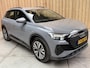 Audi Q4 e-tron 40 Edition 77 kWh SoH 97,53% | Apple CarPlay/Android Auto | Climate & cruise control | Luxe lederen bekleding | Matrix LED verlichting | Parkeersensoren achter | Stoelverwarming voor