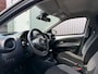 Toyota Aygo X 1.0 VVT-i MT Play 3X AYGO X OP VOORRAAD!! / APPLE CARPLAY / CAMERA / AIRCO / CRUISE CONTROL /1E EIGENAAR/BLUETOOTH
