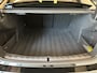 BMW 3-Serie 330i High Executive Automaat | Panoramadak, ACC, Leer, Trekhaak, Apple CarPlay, Stoelverw.- stuurverw., PDC, LED, 19"