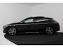 Mercedes-Benz CLA Shooting Brake 200 Business Solution AMG (PANORAMADAK, TREKHAAK, ELEKTR STOELEN, SFEERVERLICHTING, STOELVERWARMING)