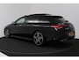 Mercedes-Benz CLA Shooting Brake 200 Business Solution AMG (PANORAMADAK, TREKHAAK, ELEKTR STOELEN, SFEERVERLICHTING, STOELVERWARMING)
