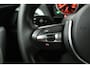 BMW 1-Serie 118i High Executive (CAMERA, STOELVERWARMING, NAVIGATIE, CRUISE CONTROL)
