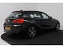 BMW 1-Serie 118i High Executive (CAMERA, STOELVERWARMING, NAVIGATIE, CRUISE CONTROL)