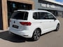 Volkswagen Touran 1.5 TSI 150pk Highline | Trekhaak | Led | Carplay | 17 Inch | Rijklaar incl. garantie