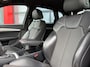 Audi Q5 2.0 TFSI Quattro S-Line Edition | Stoel & Stuurwielverwarming | Camera | Adaptive Cruise | Lane Assist | Trekhaak | Matrix Led | 21'' Origineel | Automaat | Half Leder | Alcantara | Ambient Sfeer | Navigatie | F1 Flippers | SQ5 Diffuser
