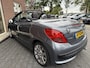Peugeot 207 CC 1.6 VTi NIEUWE APK / RIJDT GOED / GOEDWERKEND DAK / AIRCO