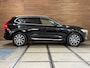 Volvo XC60 2.0 T5 Inscription | 250PK | Automaat | Leder | Camera | Trekhaak | Pano | Navi | 12,3” Digitaal Display