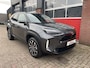 Toyota Yaris Cross 1.5 Hybrid 115 Style, Parkeersensoren, Blindspot, Stuur + Stoelverwarming, Keyless, Draadloos opladen, enz...