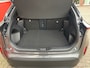 Toyota Yaris Cross 1.5 Hybrid 115 Style, Parkeersensoren, Blindspot, Stuur + Stoelverwarming, Keyless, Draadloos opladen, enz...