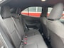 Toyota Yaris Cross 1.5 Hybrid 115 Style, Parkeersensoren, Blindspot, Stuur + Stoelverwarming, Keyless, Draadloos opladen, enz...