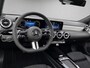 Mercedes-Benz A-klasse 250 e Business Solution AMG | AMG Plus Pakket | Night Pakket | Panoramadak | 360° Camera | Dodehoekassistent | Head-up Display | Advanced Sound System | MULTIBEAM LED Koplampen | Elektrisch Verstelbare Stoelen + Memory | Stoelverwarming | Sfeerverlichting | Apple CarPlay | Android Auto | Elektrisch Inklapbare Buitenspiegels | Parkeersensoren