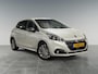 Peugeot 208 Allure 1.2 Turbo 110pk EAT6 | CAMERA | NAVI | PARELMOER! | 16" LM | CLIMA | CRUISE CONTROL | EXTRA GETINTE ACHTERRUITEN
