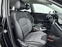Kia Niro EV e-Niro DYNAMICLINE 64 kWh <| PDC | WARMTEPOMP | CAMERA | CLIMA | CRUISE ADAPT. | NAVI | PRIVACY GLASS | DAKRAILING | APPLE CAR PLAY & ADROID AUTO | 17'' LM VELGEN |