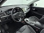 Kia Niro EV e-Niro DYNAMICLINE 64 kWh <| PDC | WARMTEPOMP | CAMERA | CLIMA | CRUISE ADAPT. | NAVI | PRIVACY GLASS | DAKRAILING | APPLE CAR PLAY & ADROID AUTO | 17'' LM VELGEN |