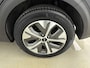 Kia Niro EV e-Niro DYNAMICLINE 64 kWh <| PDC | WARMTEPOMP | CAMERA | CLIMA | CRUISE ADAPT. | NAVI | PRIVACY GLASS | DAKRAILING | APPLE CAR PLAY & ADROID AUTO | 17'' LM VELGEN |
