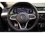Volkswagen Passat Variant 1.5 TSI 150pk DSG 2x R-Line Panoramadak Leder Camera Stoelverwarming Virtual Cockpit