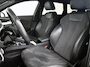 Audi A4 Avant 40 TFSI Sport S line edition 190PK AUTO | Trekhaak afneembaar | Elektr glazen pano-dak | Stoelverw | Climate contr | Keyless start | cruise contr | Elektr achterklep | Parkeersensoren | LED | 19"LMV