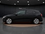 Volkswagen Golf 1.5 eTSI Life Edition | Navigatie | Camera | ACC | 17" |