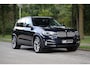 BMW X5 xDrive40e iPerformance Leder | H&K | HUD | Adap Cruise | Navi Pro | Memory | Elektr. trekhaak | Fileassistent | Grootlichtassistent | Xenon | Achteruitrijcamera | Stoelverwarming | Adap onderstel | Sportstuur | Etc.