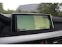 BMW X5 xDrive40e iPerformance Leder | H&K | HUD | Adap Cruise | Navi Pro | Memory | Elektr. trekhaak | Fileassistent | Grootlichtassistent | Xenon | Achteruitrijcamera | Stoelverwarming | Adap onderstel | Sportstuur | Etc.