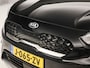 Kia Niro Hybrid 1.6 GDi DynamicLine 141Pk Automaat (APPLE CARPLAY, GROOT NAVI, CAMERA, TREKHAAK, SPORTSTOELEN, ADAPTIVE CRUISE, LANE ASSIST, NIEUWE APK, NIEUWSTAAT)