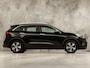 Kia Niro Hybrid 1.6 GDi DynamicLine 141Pk Automaat (APPLE CARPLAY, GROOT NAVI, CAMERA, TREKHAAK, SPORTSTOELEN, ADAPTIVE CRUISE, LANE ASSIST, NIEUWE APK, NIEUWSTAAT)