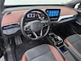 Volkswagen ID.4 Pro 77 kWh | Trekhaak | 360 Camera | Side Assist | ACC | Elek. Achterklep | Stuur-/Stoelverwarming | Matrix LED | 19'' |