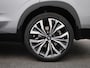 Renault Espace E-Tech full hybrid 200 iconic 7p. | Adaptive Cruise Control | Blind Spot Warning | Climate Control | Elektrische Achterklep | Elektrisch Verstelbare Voorstoelen met Massagefunctie | Around View Camera | Stoel- Stuur- en Voorruitverwarming | Trekhaak |