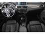 BMW X1 sDrive18i High Executive | PANO DAK | HEAD UP | TREKHAAK | SPORTSTOELEN | STOELVERWARMING | CAMERA | DEALER OH!