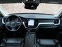 Volvo XC60 T5 AUT Momentum / Leer / Blis / AppleCarPlay /