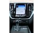 Volvo XC60 T5 AUT Momentum / Leer / Blis / AppleCarPlay /