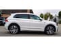 Volkswagen Tiguan 2.0 TSI 4Motion Highline R-Line | 230PK | Panorama | Dynaudio | 360 cam | Head up | Trekhaak | Luxe leder | LED