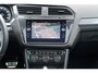 Volkswagen Tiguan 2.0 TSI 4Motion Highline R-Line | 230PK | Panorama | Dynaudio | 360 cam | Head up | Trekhaak | Luxe leder | LED