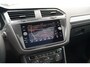 Volkswagen Tiguan 2.0 TSI 4Motion Highline R-Line | 230PK | Panorama | Dynaudio | 360 cam | Head up | Trekhaak | Luxe leder | LED