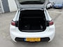 Peugeot e-208 Allure EV 3-FASEN 51kWh 156pk | LONG RANGE! | APPLE CARPLAY / ANDROID AUTO | CLIMA | PARKEERHULP | CRUISE CONTROL | ALL-SEASON BANDEN |