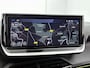 Peugeot 208 GT Hybrid 110pk Automaat | Lage kilometerstand! | Navigatie | 360° Camera | Climate Control | Adaptieve Cruise Control | Parkeersensoren v+a | Armsteun | Keyless | Full Led koplampen | Dodehoeksensor| Leder/stof sportstoelen | Bluetooth | Draadloze Apple CarPlay / Android Auto | DAB+ radio | Donker getint glas | 17" lichtmetalen velgen |