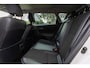 Toyota Auris 1.8 Hybrid Lease Pro | JBL