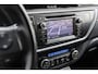 Toyota Auris 1.8 Hybrid Lease Pro | JBL