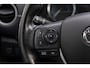 Toyota Auris 1.8 Hybrid Lease Pro | JBL