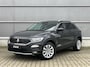 Volkswagen T-Roc 1.0 TSI 110pk Style Business | Trekhaak | Camera | Navigatie