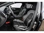 Volvo V60 2.0 T8 Plug-in Hybrid AWD Plus Dark | PHEV Long Range | Trekhaak | Sportstoelen | Panoramadak | Harman Kardon Audio | Head-up Display | 360 Graden Camera | Stoelverwarming voor en achter | Keyless Entry | Elektrische Achterklep | Elektrisch Verstelbare Voorstoelen | Cruise Control Adaptief | BLIS | Google Navigatie | Apple Carplay | Android Auto